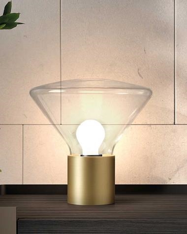 DELTA table lamp | DELTA | MDC | Keisu, lighting and design.