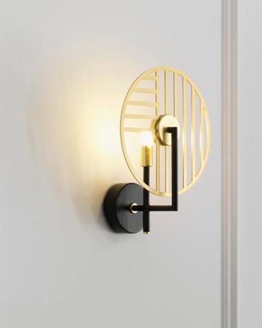 Aplique de pared ERTO | ERTO/METAL/DISCO/ORO/DIBUJO/A1257/1089 | AROMAS | Keisu, iluminación y diseño.