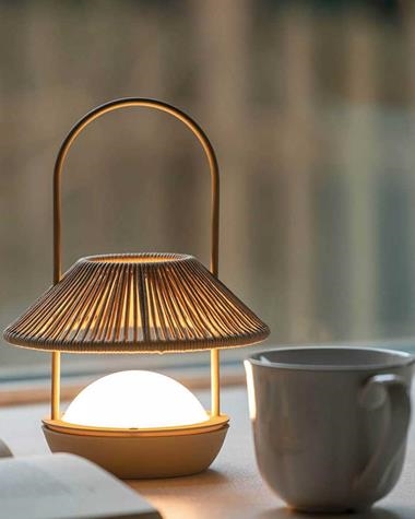 CANDELA CUERDA Portable Table Lamp | CANDELA/ODIP34002 | OLE | Keisu, lighting and design.