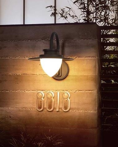 Aplique de pared exterior CALAIS | CALAIS/B-005083 | IBERLAMP | Keisu, iluminación y diseño.