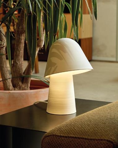 Lámpara de mesa OKINA | OKINA/MESA/BLANCO | POTT | Keisu, iluminación y diseño.