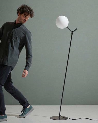 Lámpara de pie ATOM | ATOM/PIE/P1214/N/OP/ | aromas del campo | Keisu, iluminación y diseño.