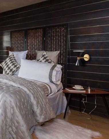 Aplique de pared UEC | UEC/NEG/ORO/ | luxcambra | Keisu, iluminación y diseño.