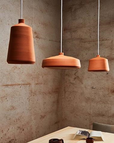 Lámpara de colgar FLAME | FLAME/14/ROJO | pott | Keisu, iluminación y diseño.