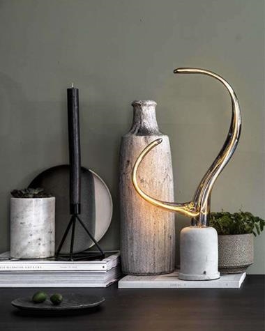 Bombilla decorativa YPSILON | YPSILON/425972/TITANIUM | CALEX | Keisu, iluminación y diseño.